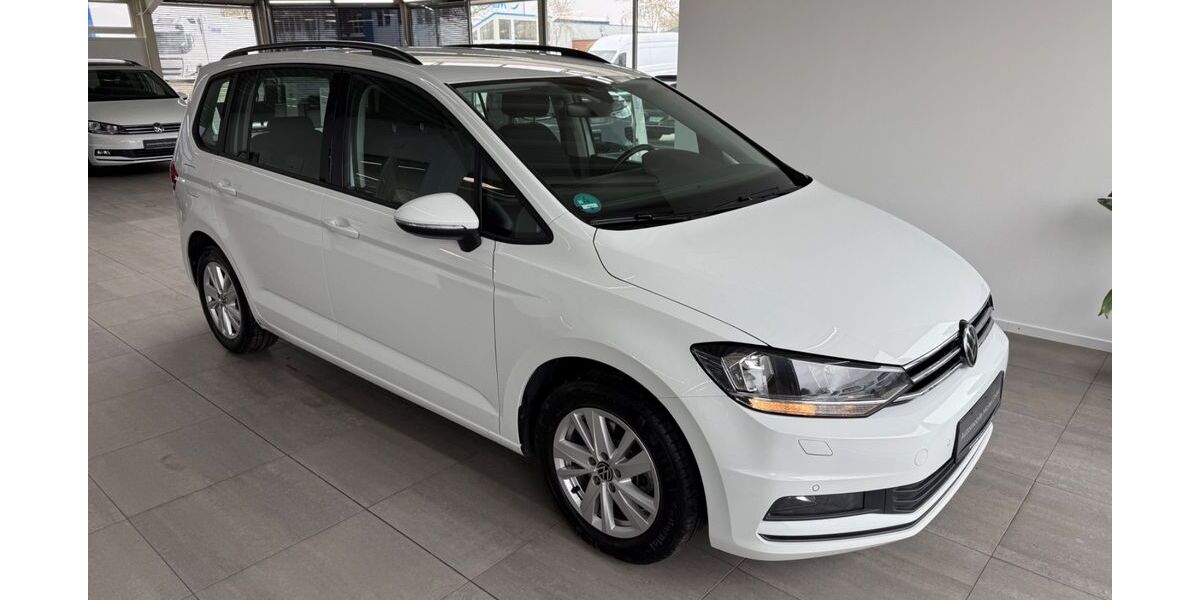 VW Touran 125.000 km 19.790 &euro; Braunschweig 38116