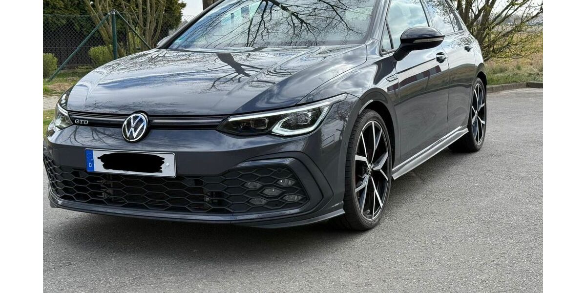 VW Golf 64.250 km 28.900 &euro; Salzgitter 38239