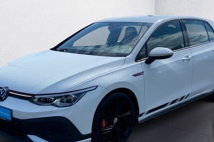 VW Golf 48.968 km 30.689 &euro; Goslar 38644